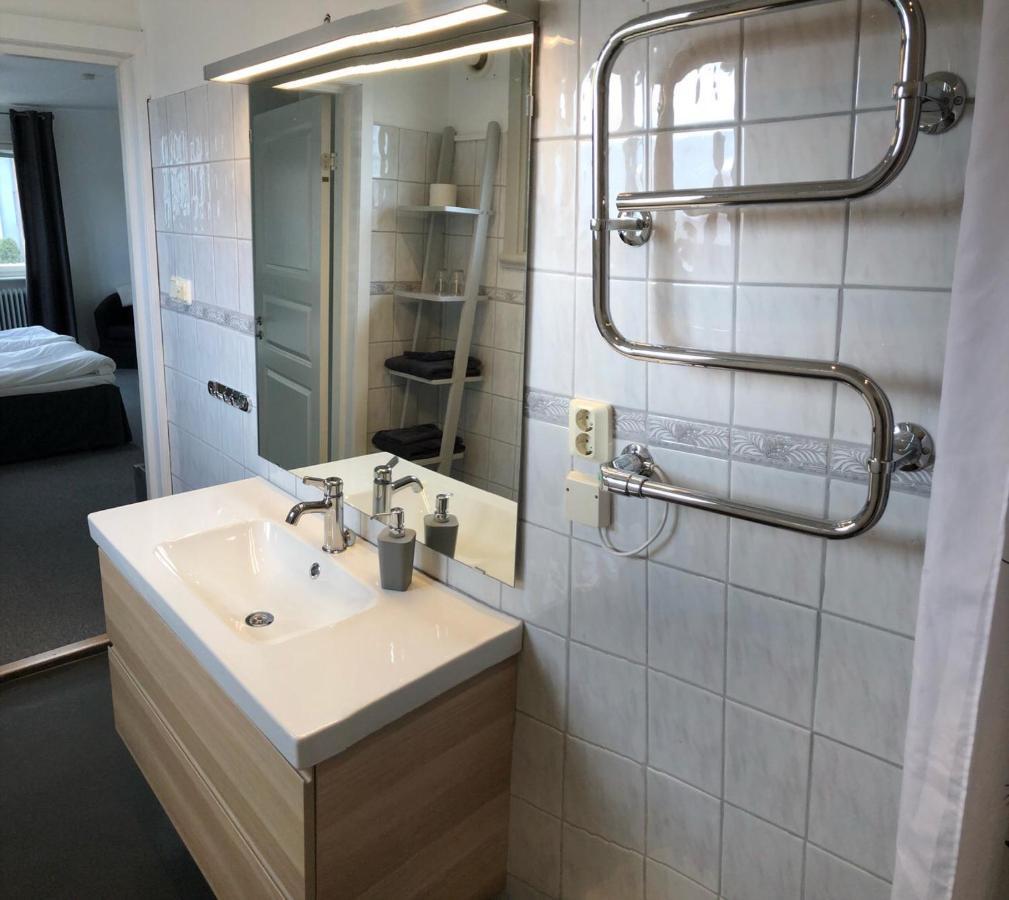 Hotell Apladalen I Vaernamo 외부 사진